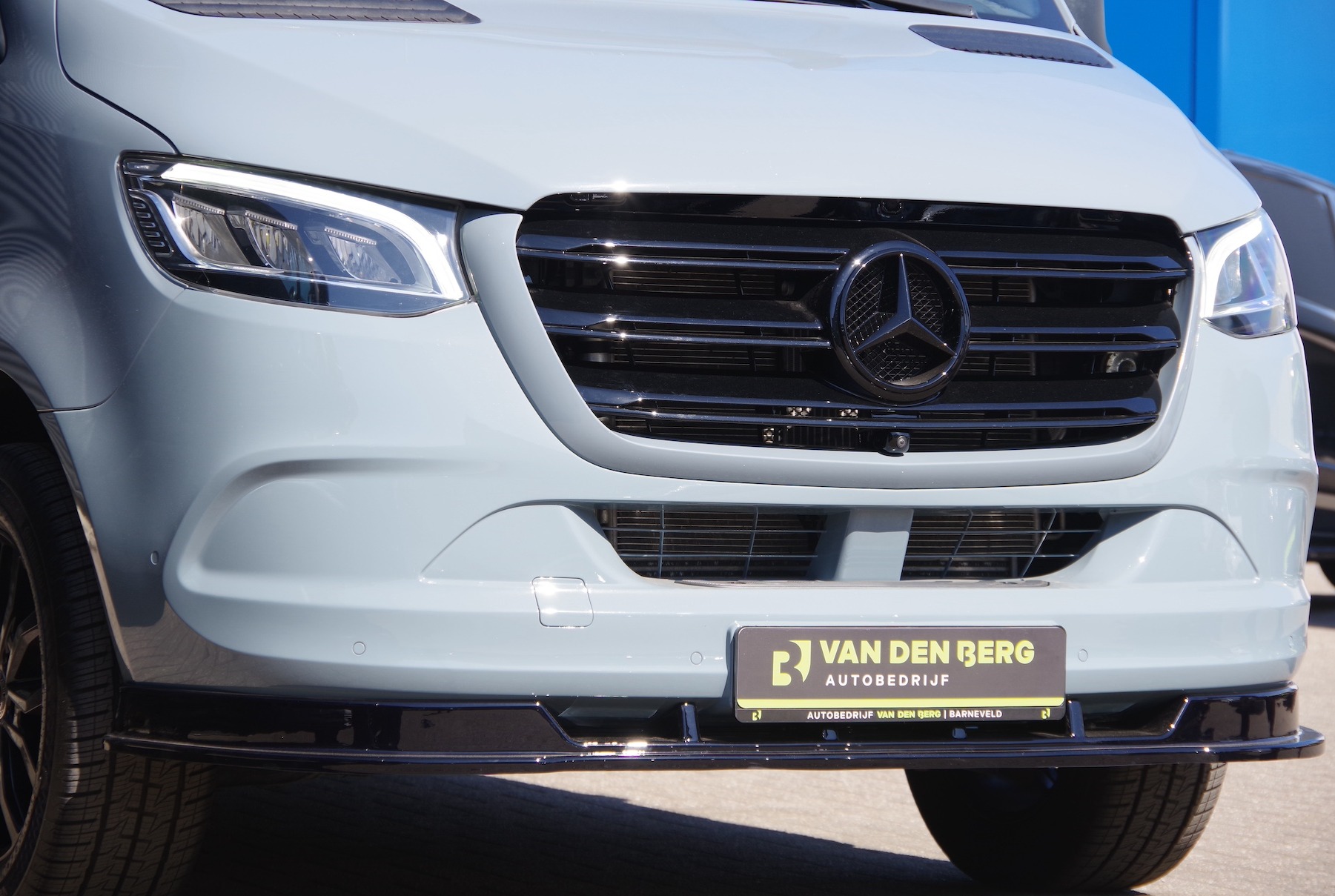 AMG Grill / Hoogglans zwarte grill